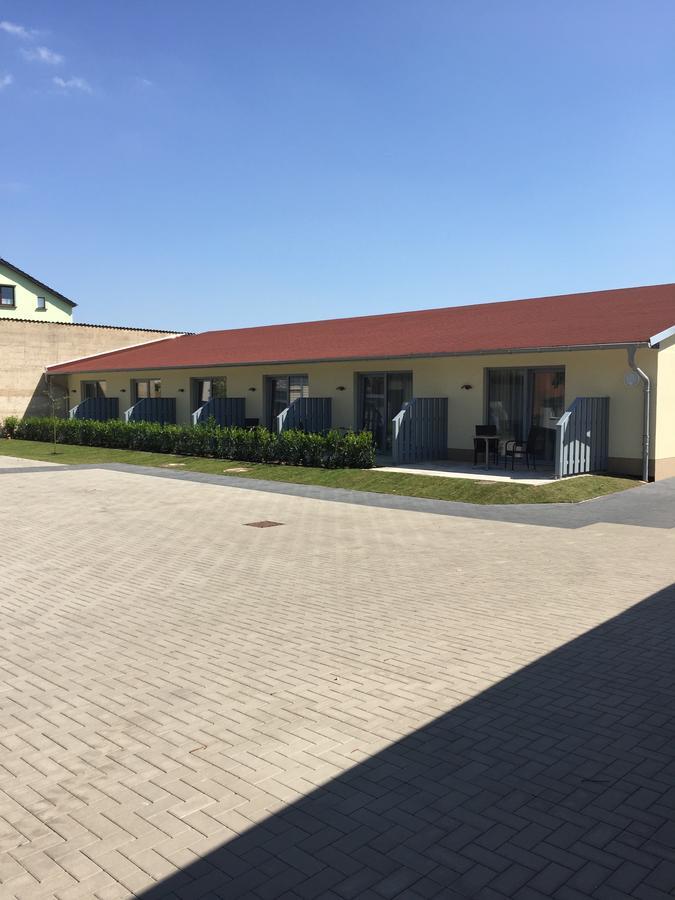 Hotel Stadt Magdeburg Перлеберг Екстериор снимка